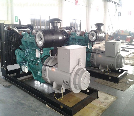 聚氨酯面漆.jpg 聚氨酯面漆.jpg